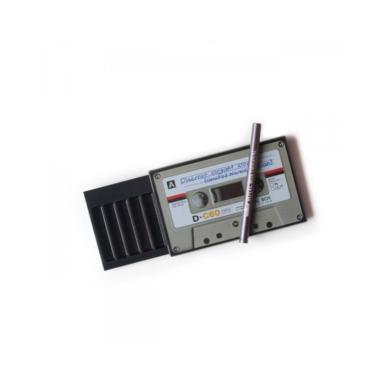 Royal Box Musica Cassette Caja Con Tubito+Pipa