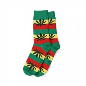 Comprar Rasta-Socken mit schwarzen Blättern