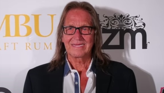 10 Little Known Details About The Real-Life Boston George, George Jung